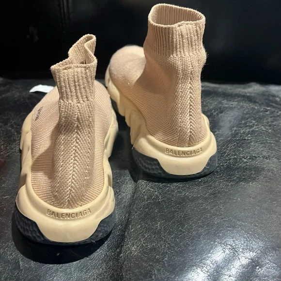 Balenciaga shoes for toddler - Picture 3 of 5